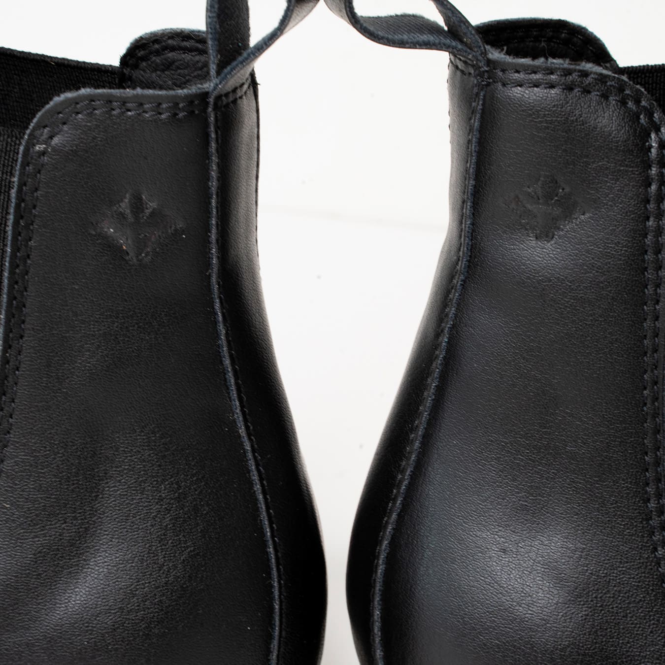 Imperfect - Laïka - Black 37 - Vegan America