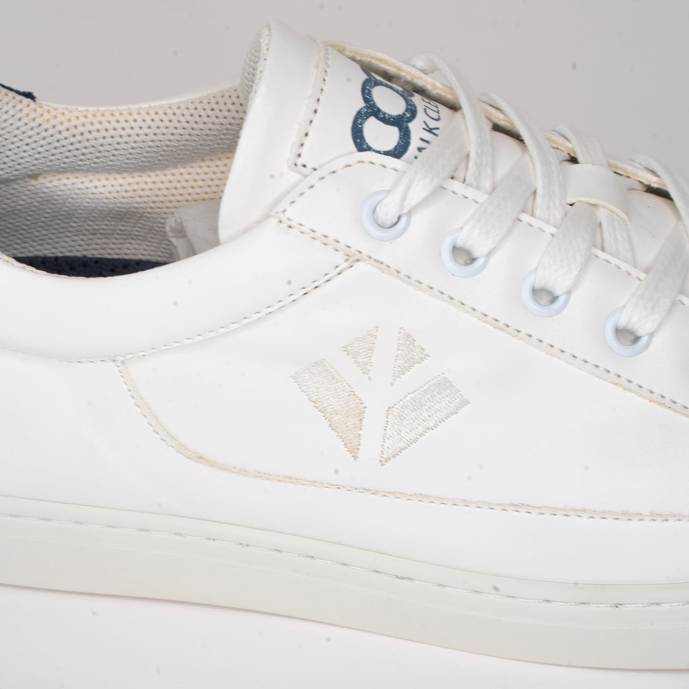 Imperfect - Winton - White / Blue 39 - Vegan America