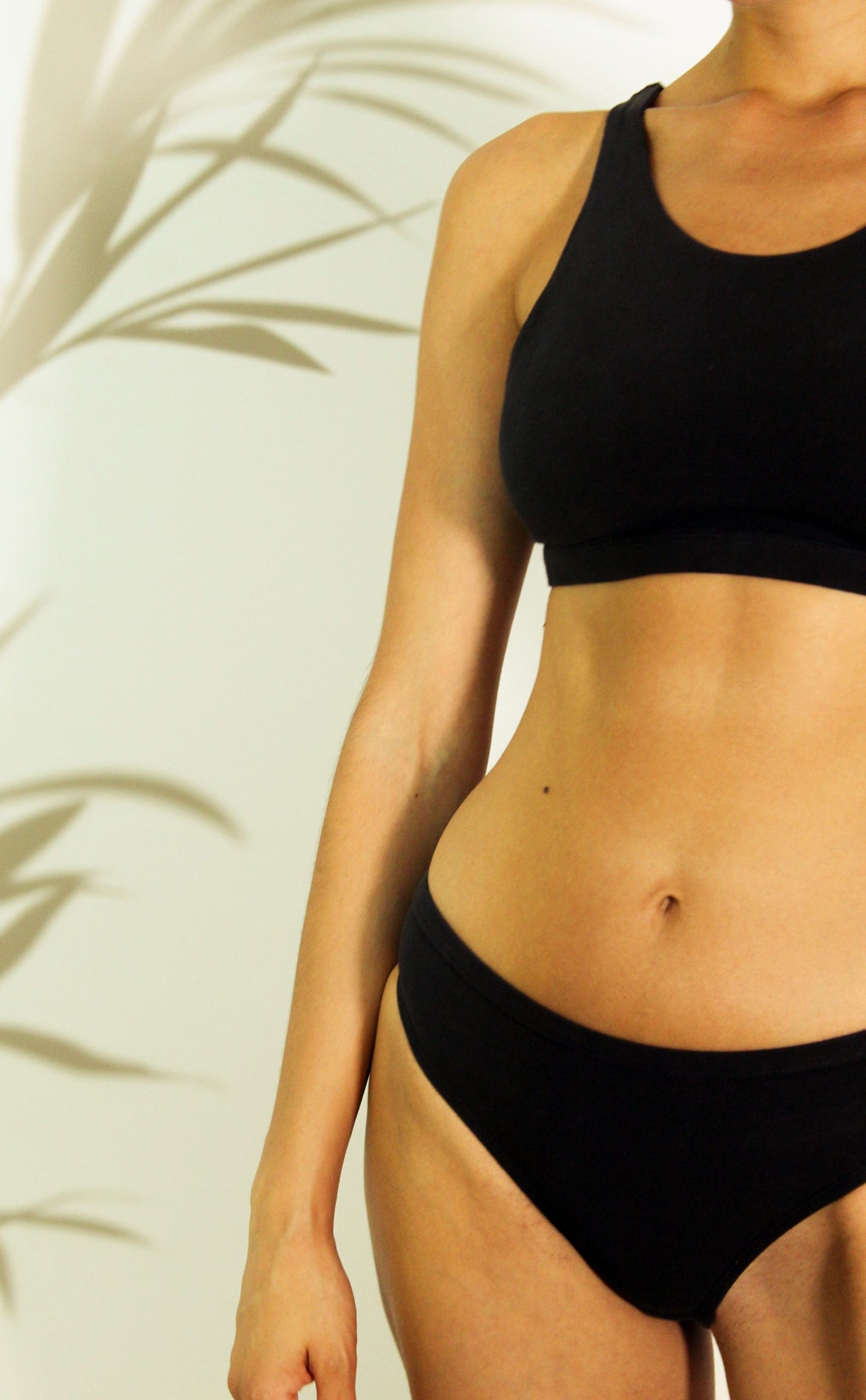 Shanta Brief - Vetiver Blend