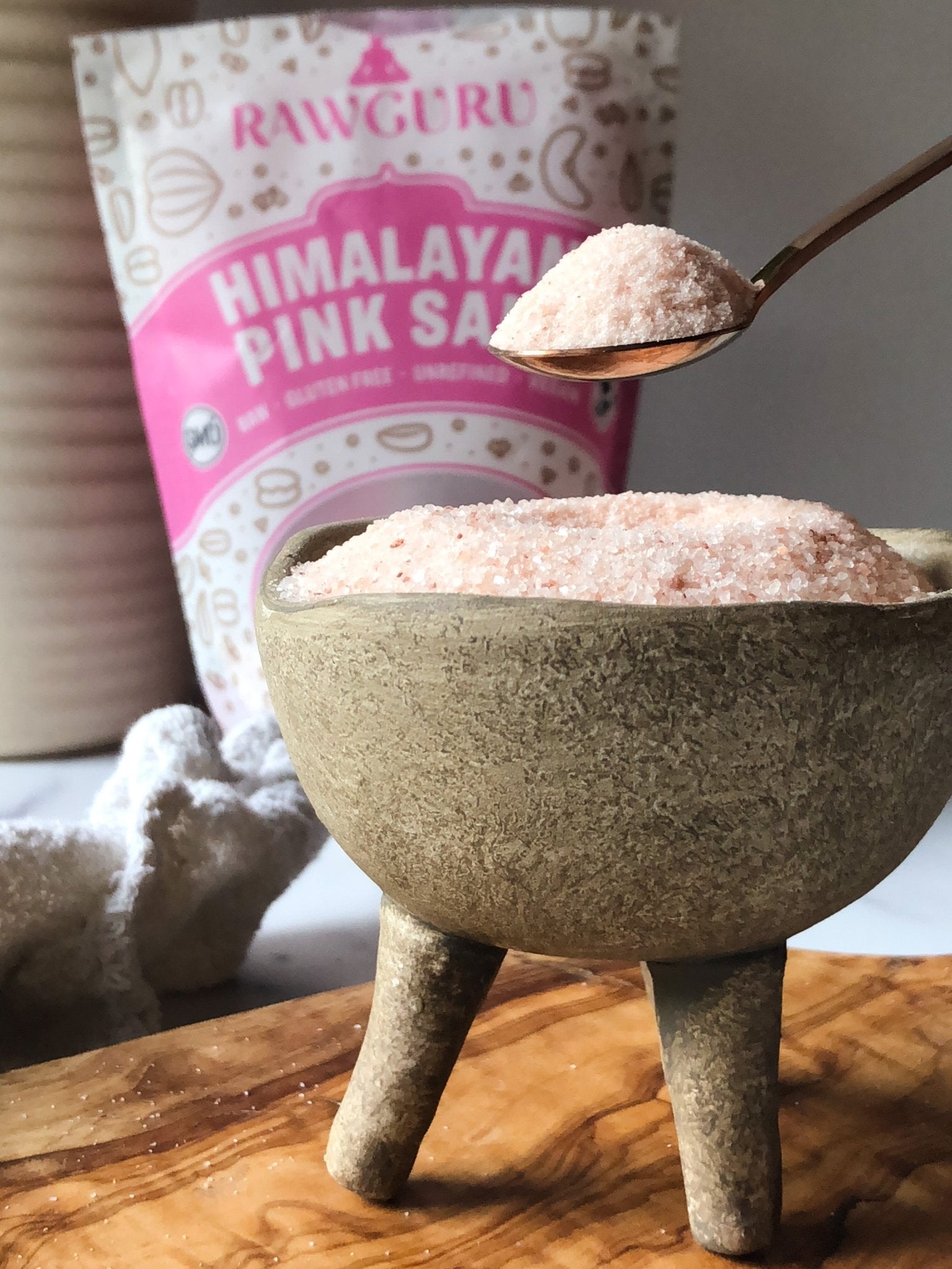 RawGuru Himalayan Pink Crystal Salt - 16 oz - Vegan America