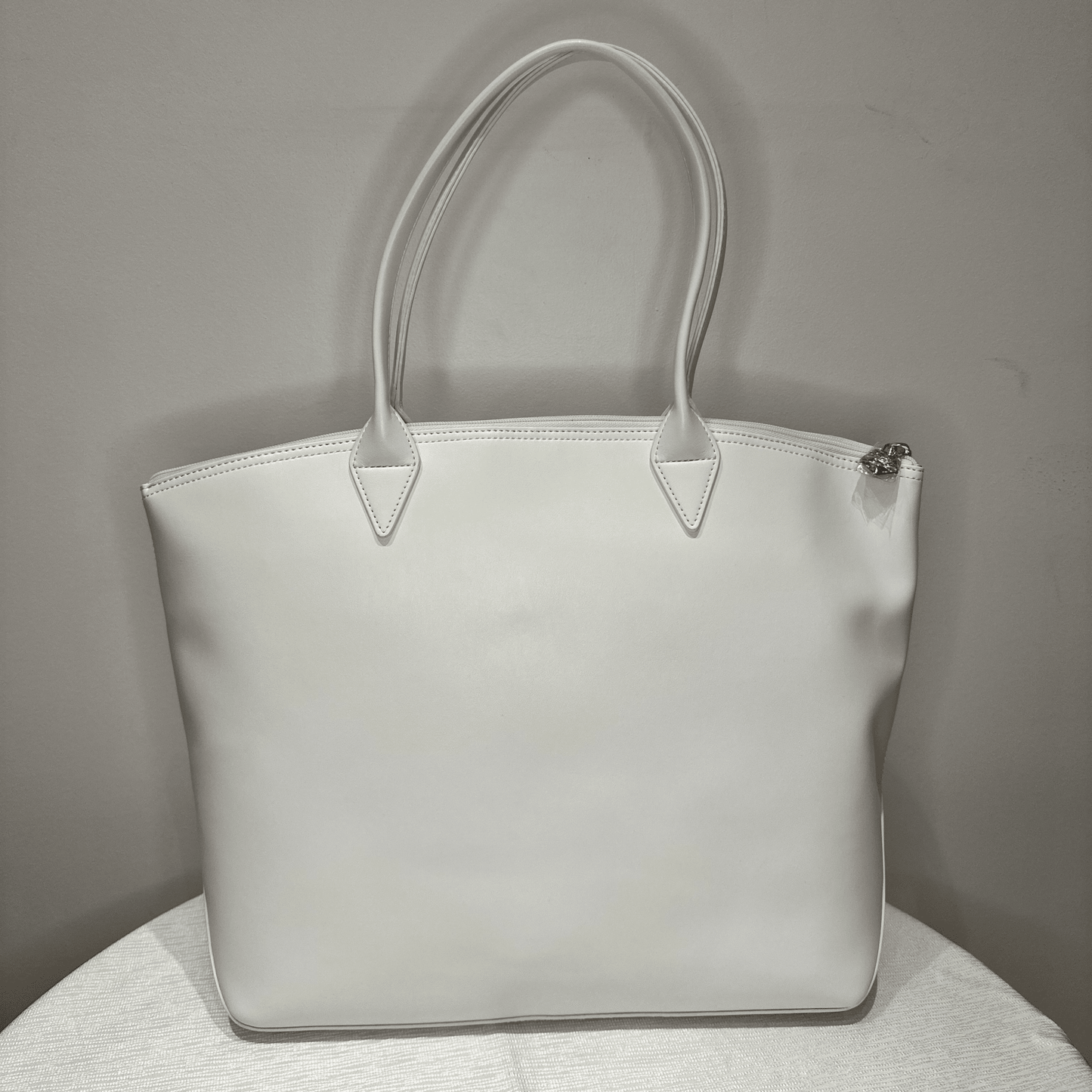 Belles Affaires – Jolly Full Uppeal™ White Tote Bag - Vegan America