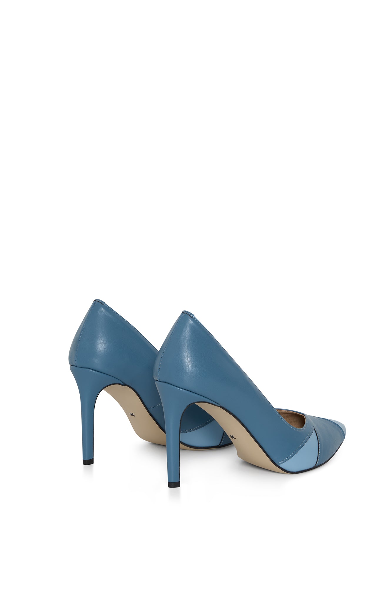 IVO jeans – vegan heels made from apple and corn leather