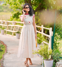 Papiha High-Neck Dress