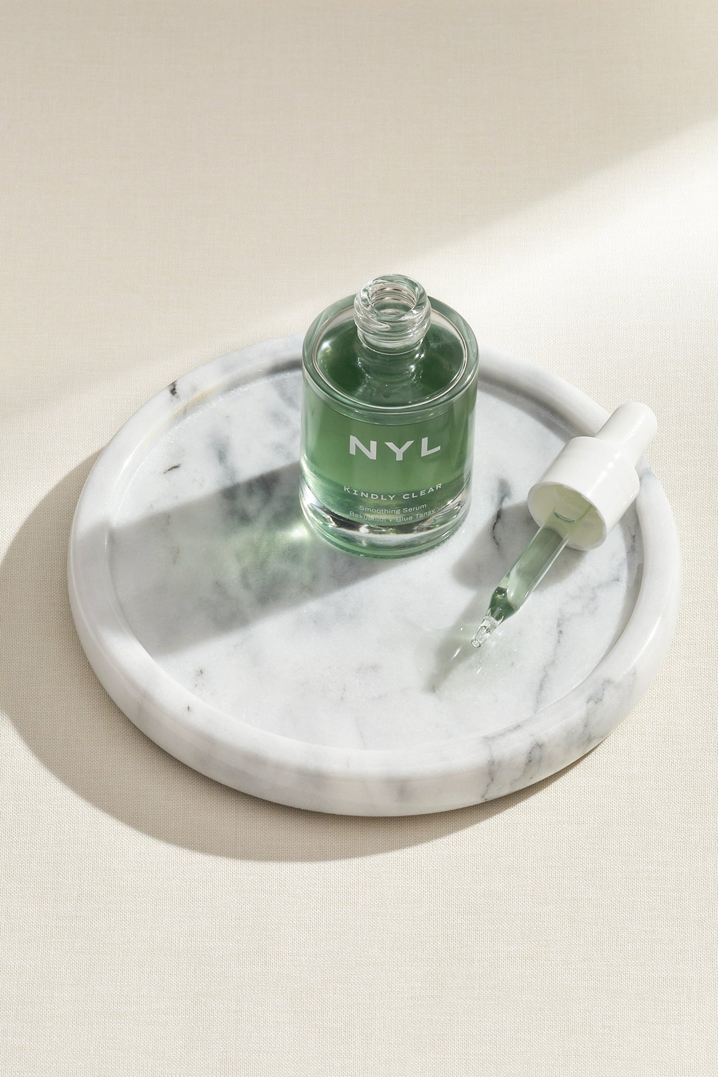 KINDLY CLEAR Smoothing Serum