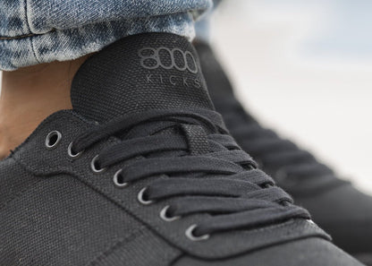 Seeker for Women Full Black - Vegan America
