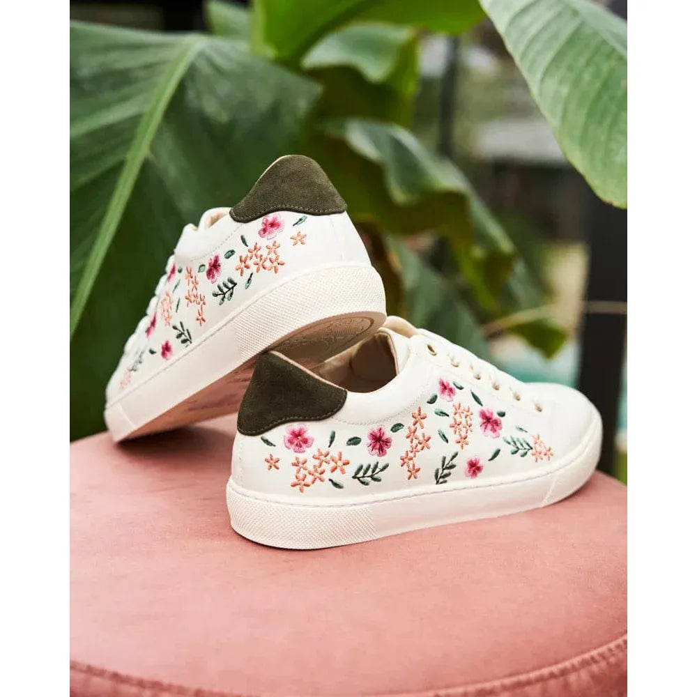 Virevolte Recycled Grain Leather Embroidered Vegan Sneakers | Primrose