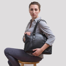 Doshi Tablet Brief 2 - Women's Business Bag - Vegan - Doshi FCSA
