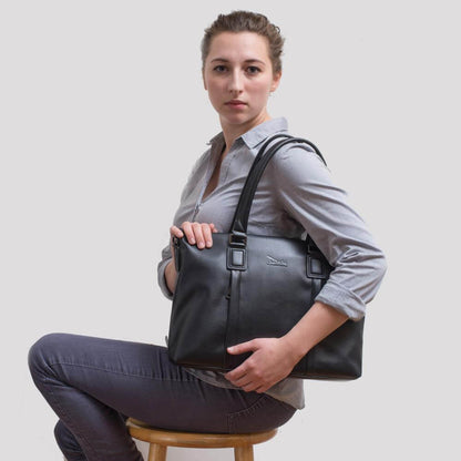 Doshi Tablet Brief 2 - Women's Business Bag - Vegan - Doshi FCSA