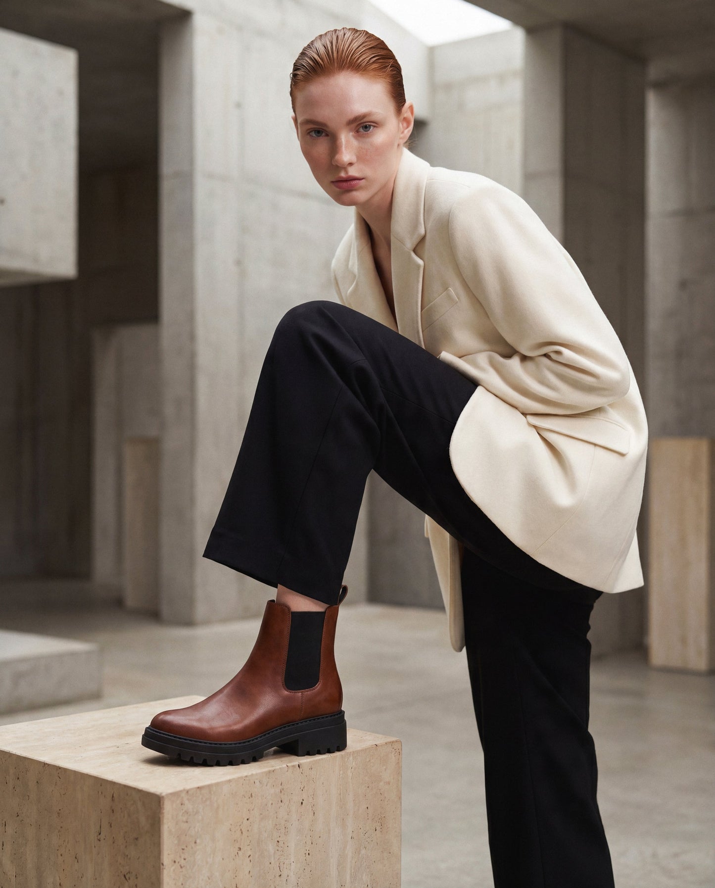 Women's Vegan Chelsea Boots Evie Brown