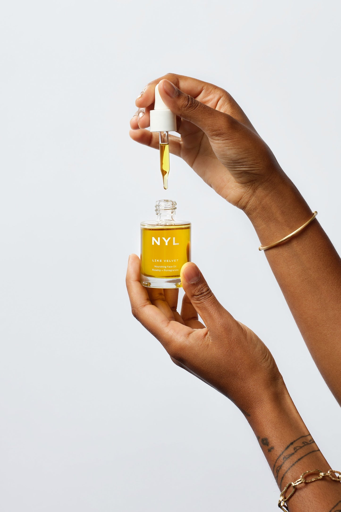 LIKE VELVET Nourishing Face Oil