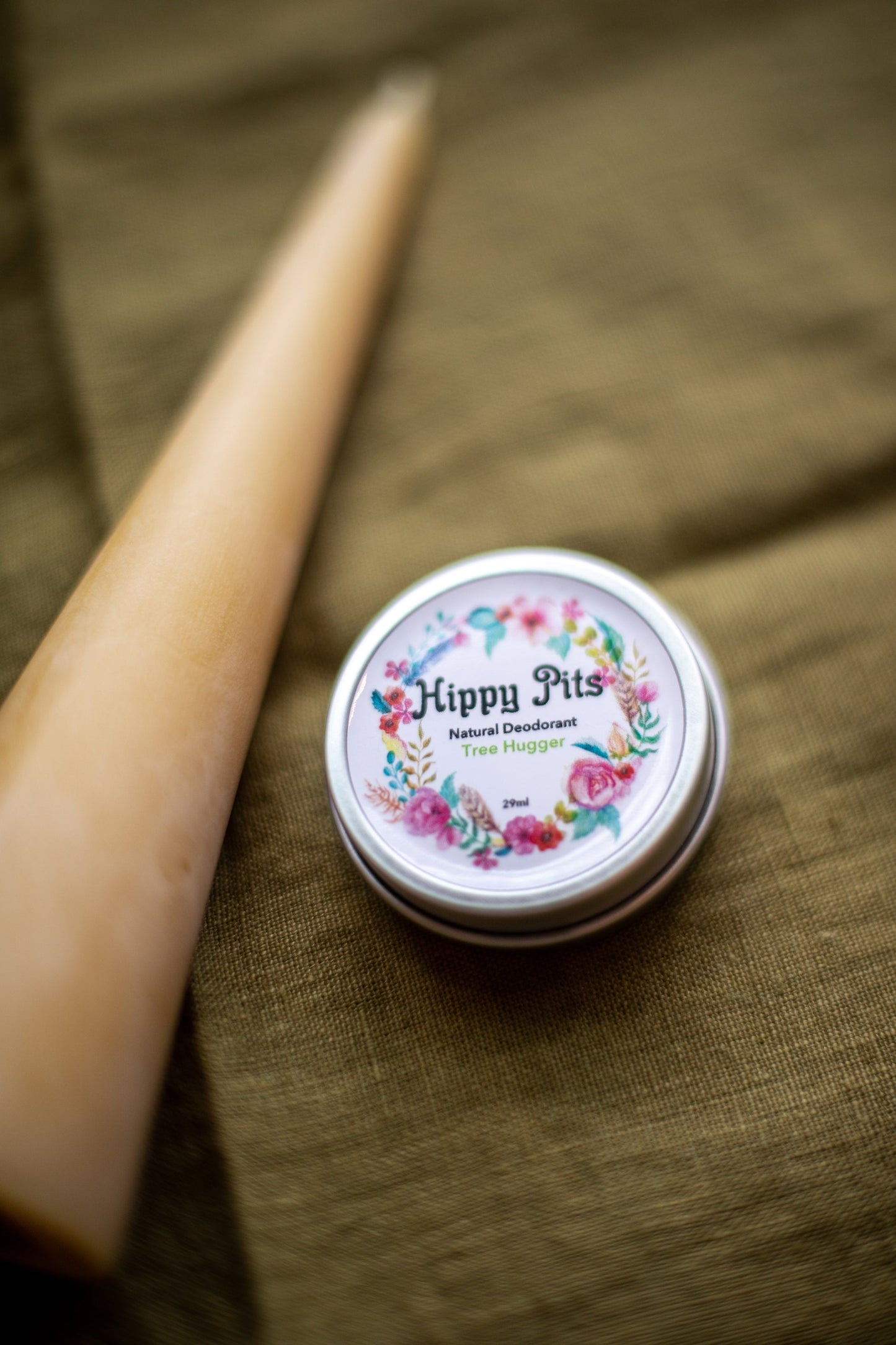 Hippy Pits Vegan Deodorant, Tree Hugger Scent 1 oz tin