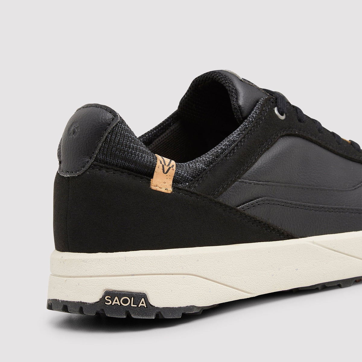 Quito Waterproof W Black - Vegan America
