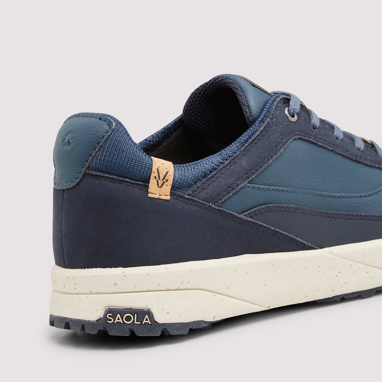 Quito Waterproof W Navy - Vegan America