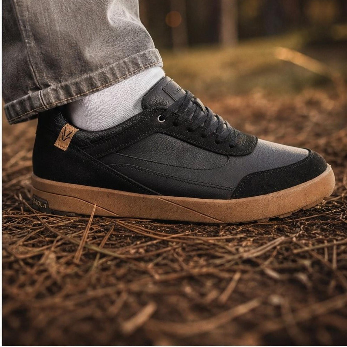 Quito Waterproof M Black - Vegan America