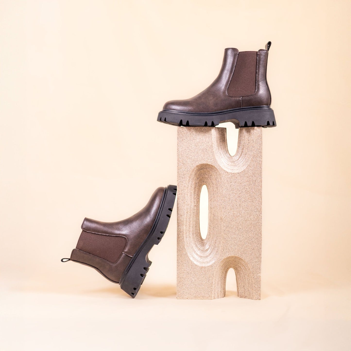 Russ Chelsea Boots - Vegan America