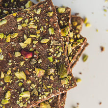 Chocolate Pistachio Rose Bark – Gift Box