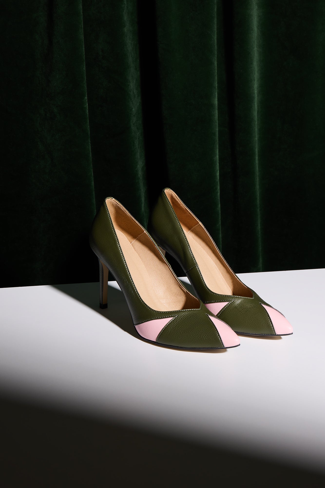 IVO green & pink – vegan heels made from apple and corn leather
