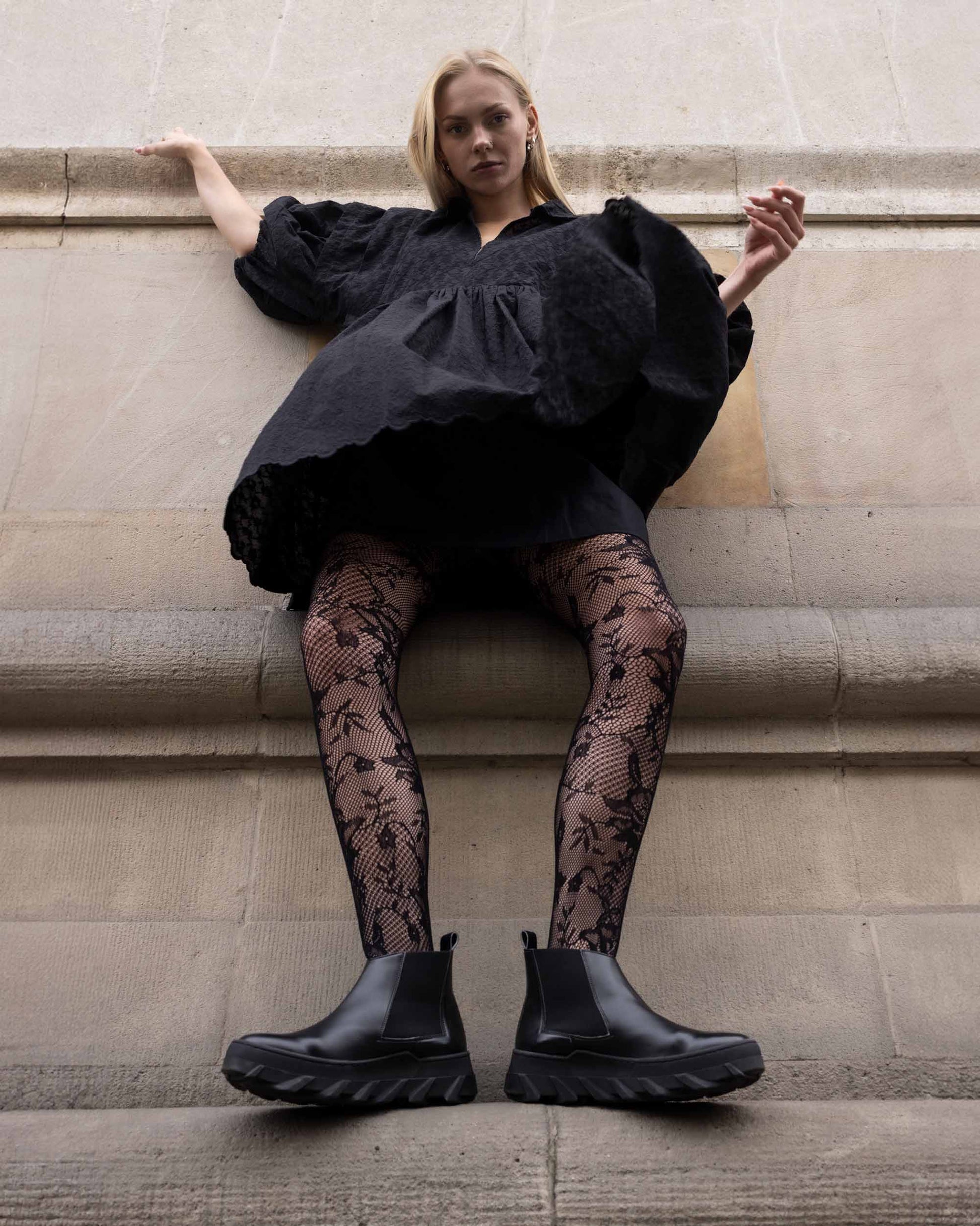 Tiger chelsea black boots - Vegan America