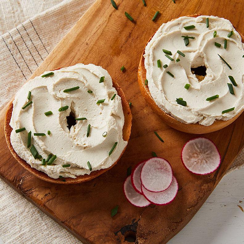 Chive & Onion Non-Dairy Cashew Cream Cheese