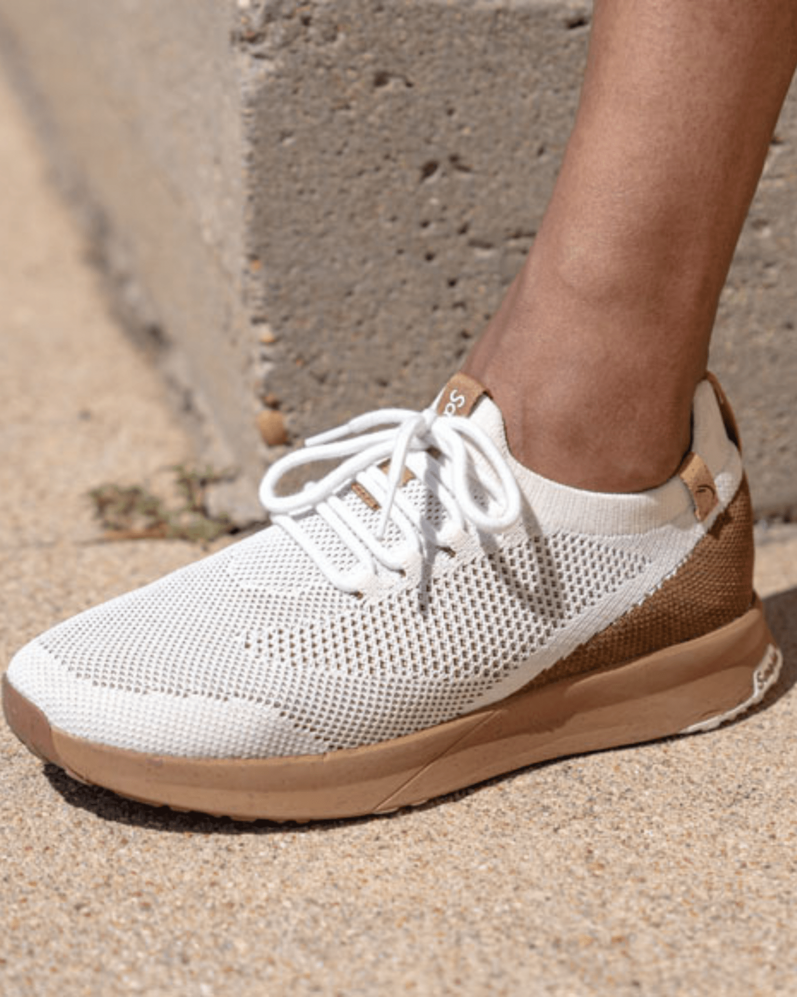 Tsavo M 2.0 White / Tobacco - Vegan America
