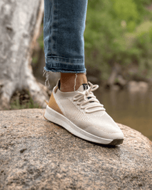 Tsavo W 2.0 White / Gold - Vegan America