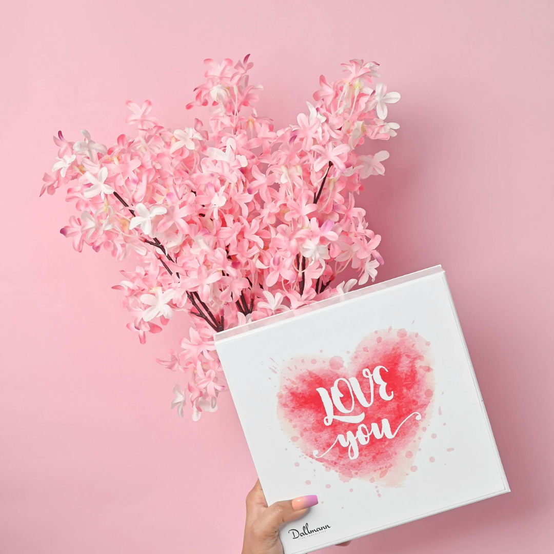 25 Piece VEGAN 'I Love You' Chocolate Gift Box