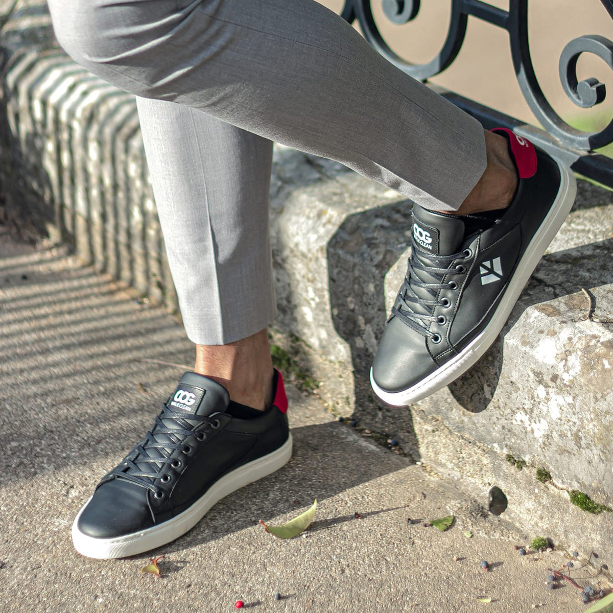 Imperfect - Winton - Black / Red 39 - Vegan America
