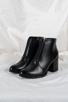 HANA plant based ankle boots – black