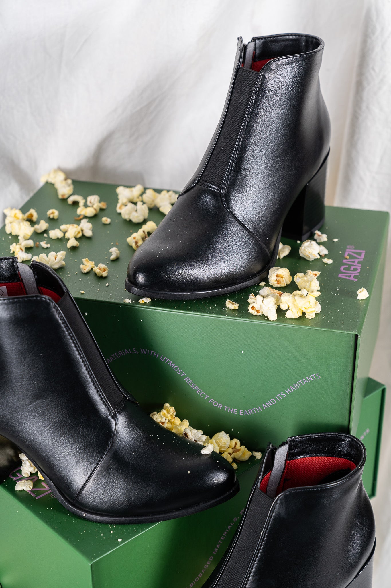 HANA plant based ankle boots – black