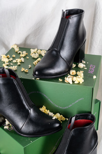 HANA plant based ankle boots – black