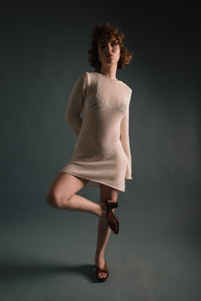 "All that she wants!" – corn leather clogs – caramel