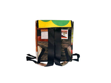 backpack XS publicity banner & brown dog food package