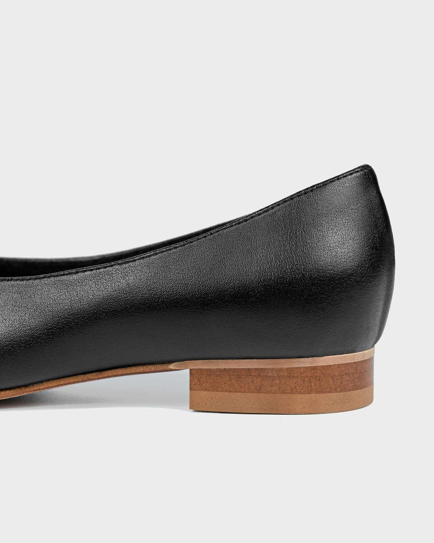 Pumps Black Nopal ballerinas made of cactus leather - Vegan America