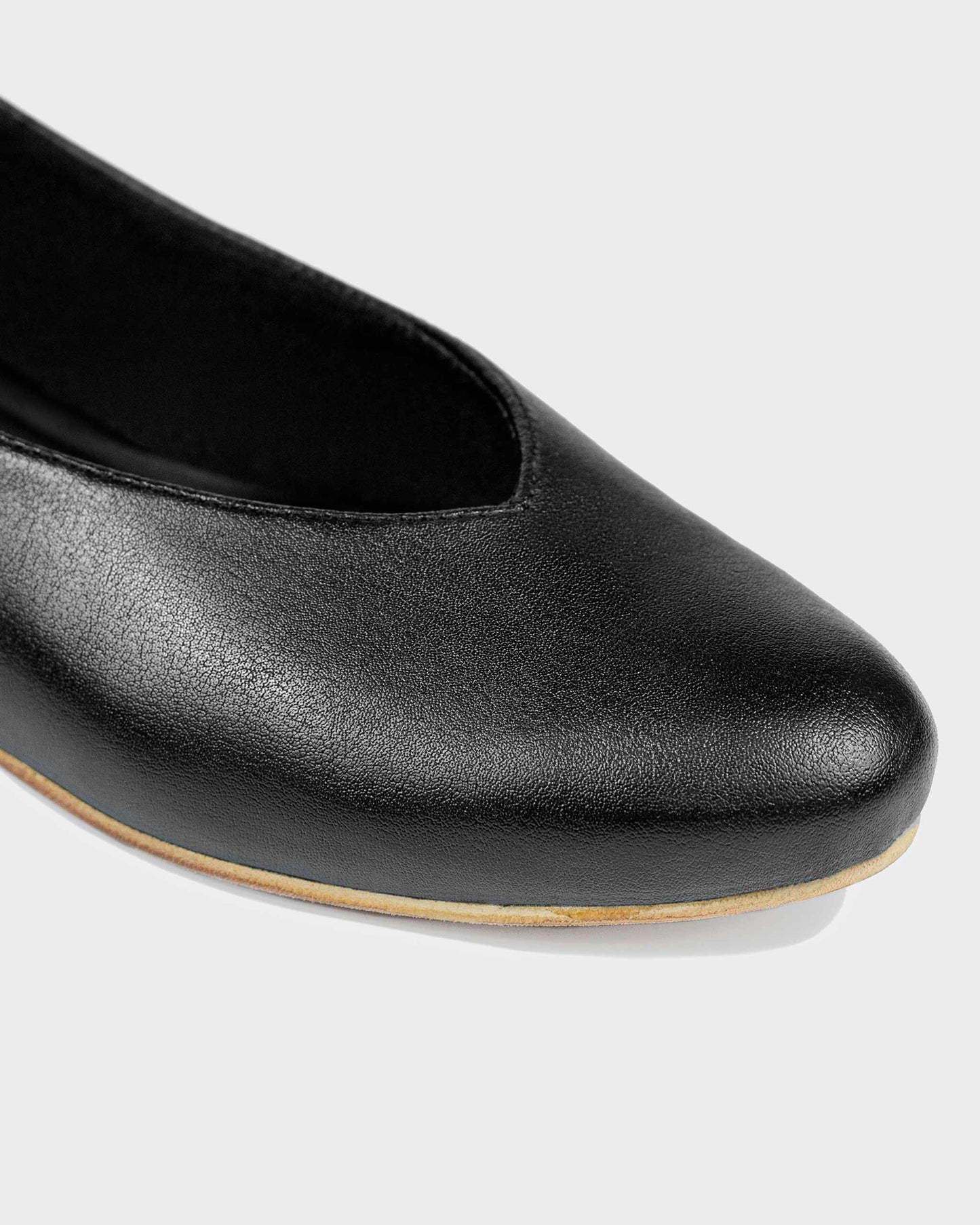 Pumps Black Nopal ballerinas made of cactus leather - Vegan America