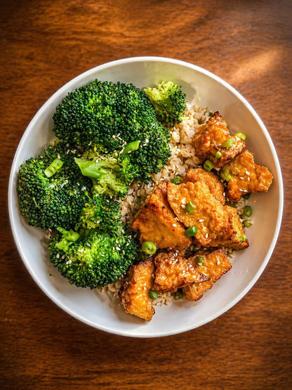 ONLINE EXCLUSIVE CRISPY GENERAL TSO'S TOFU 8oz (12 PACK) - Vegan America
