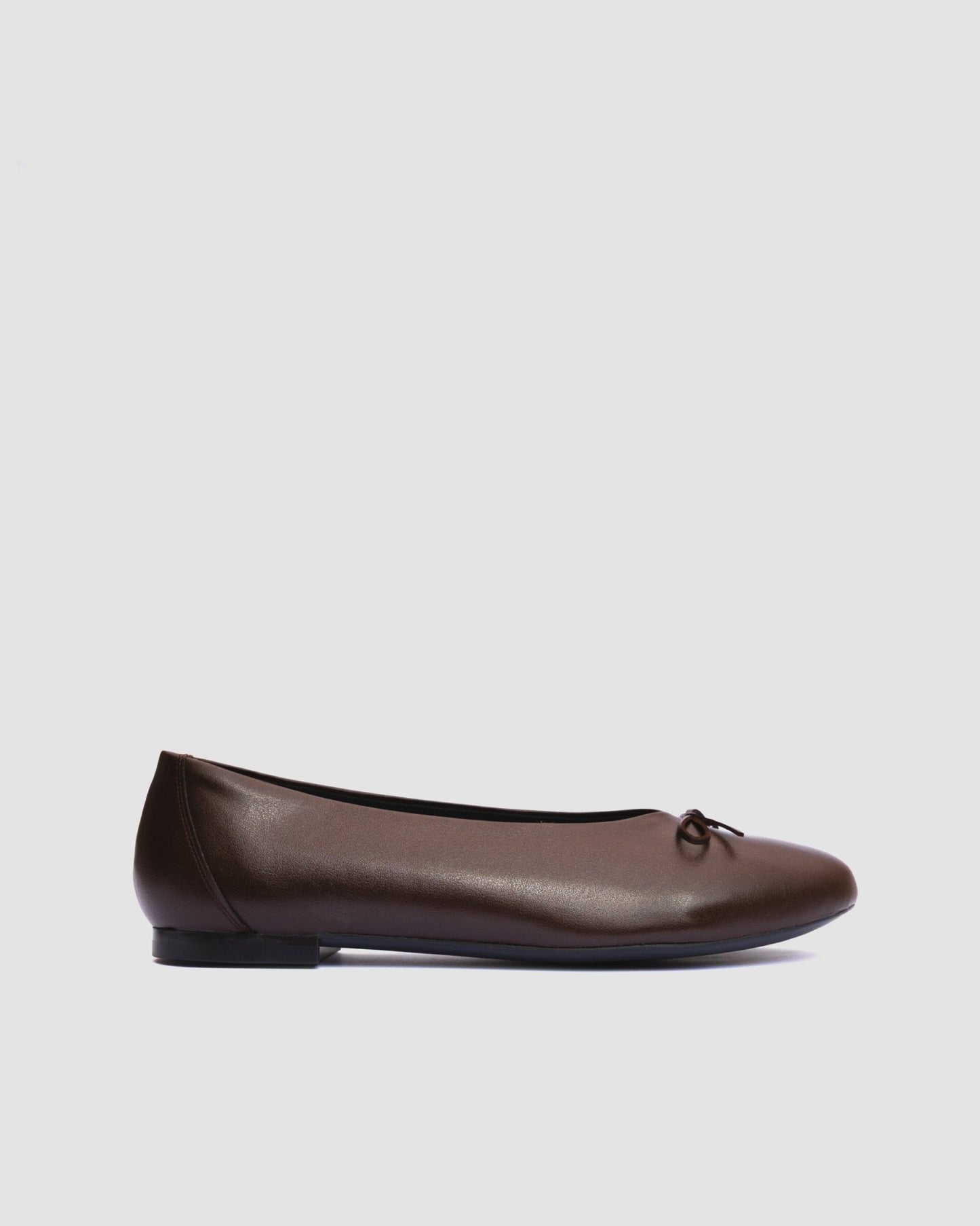 Mossy Pumps Chocolate brown ballet flats with a bow - Vegan America