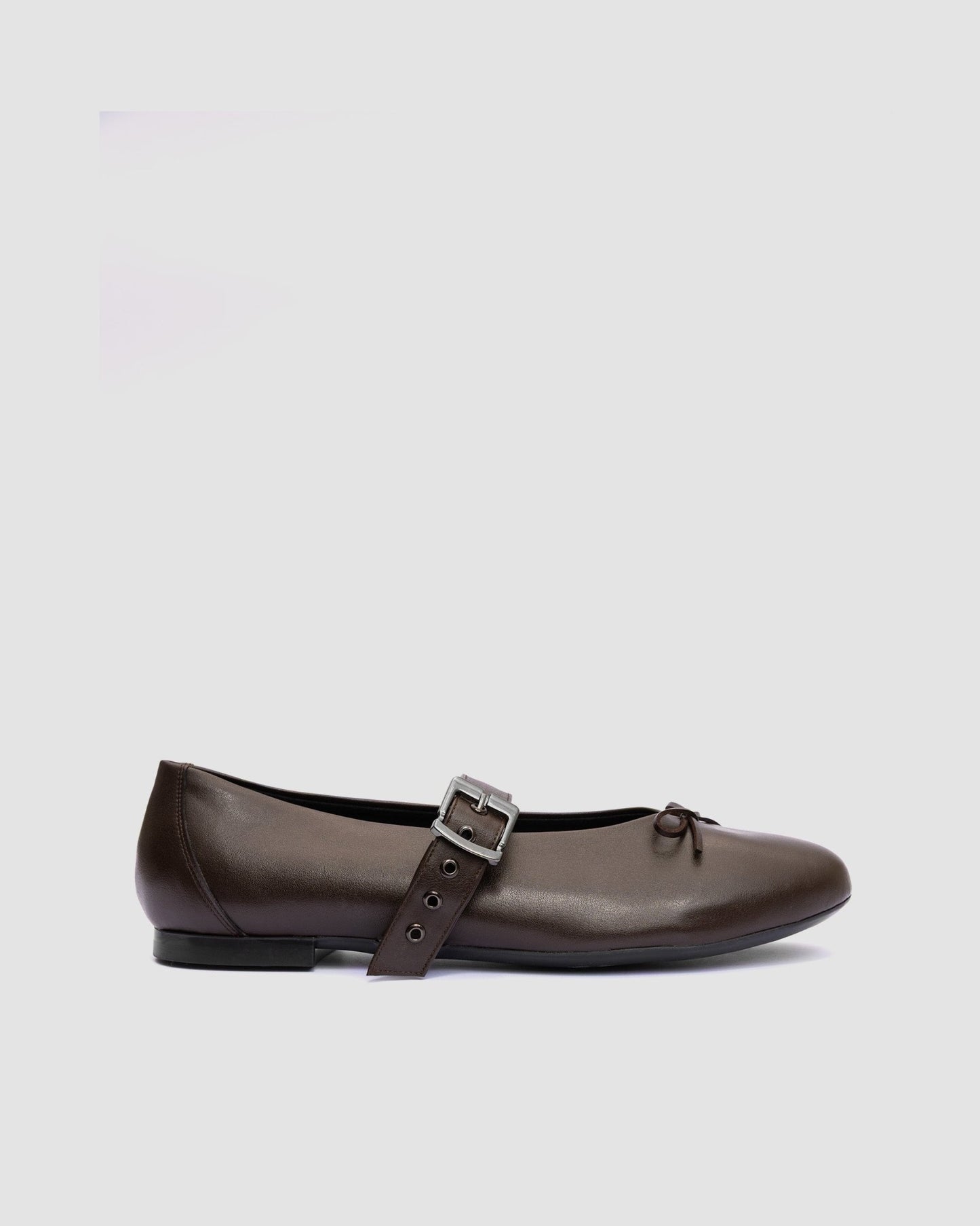 Mara Pumps chocolate ballet flats with a strap - Vegan America