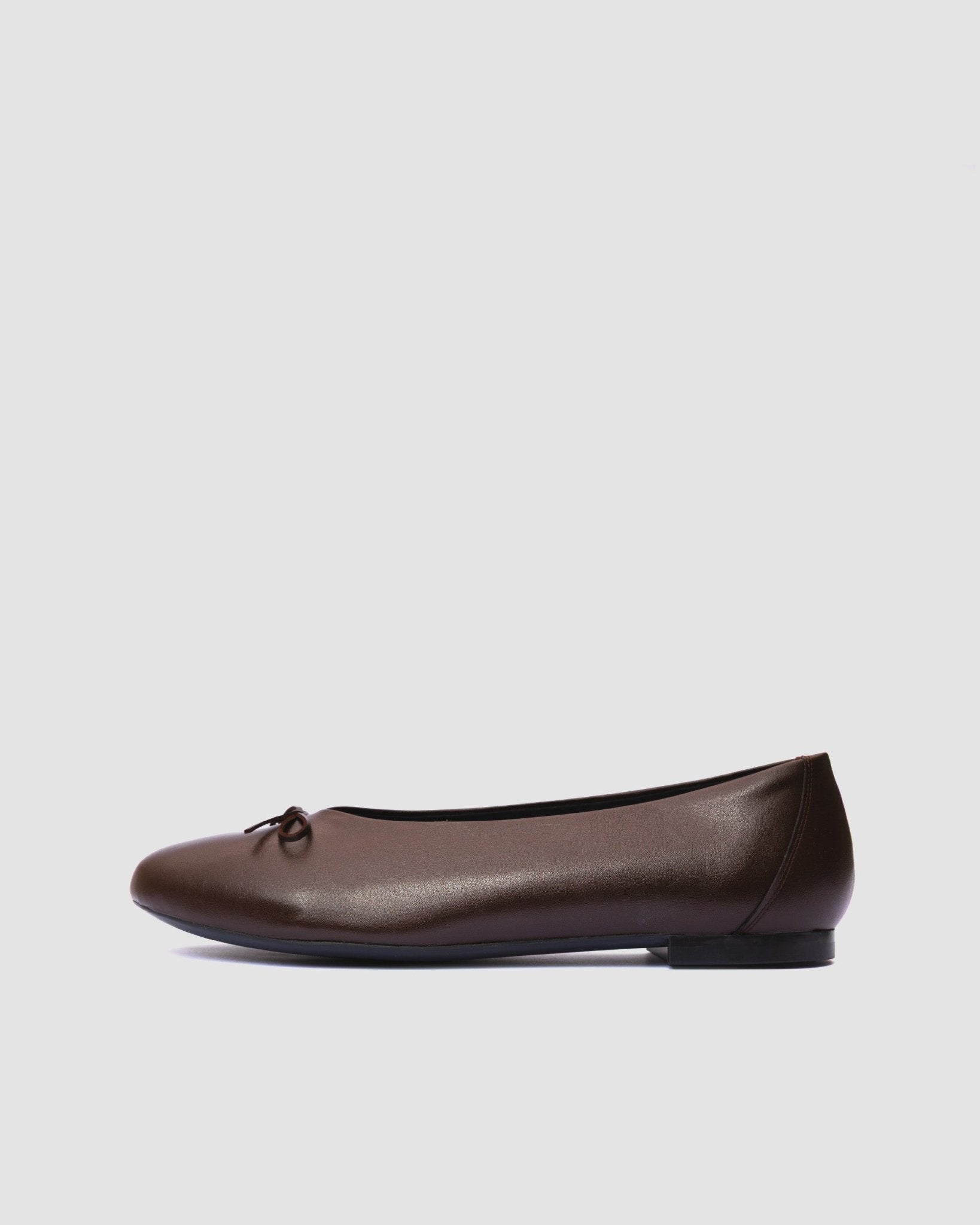Mossy Pumps Chocolate brown ballet flats with a bow - Vegan America