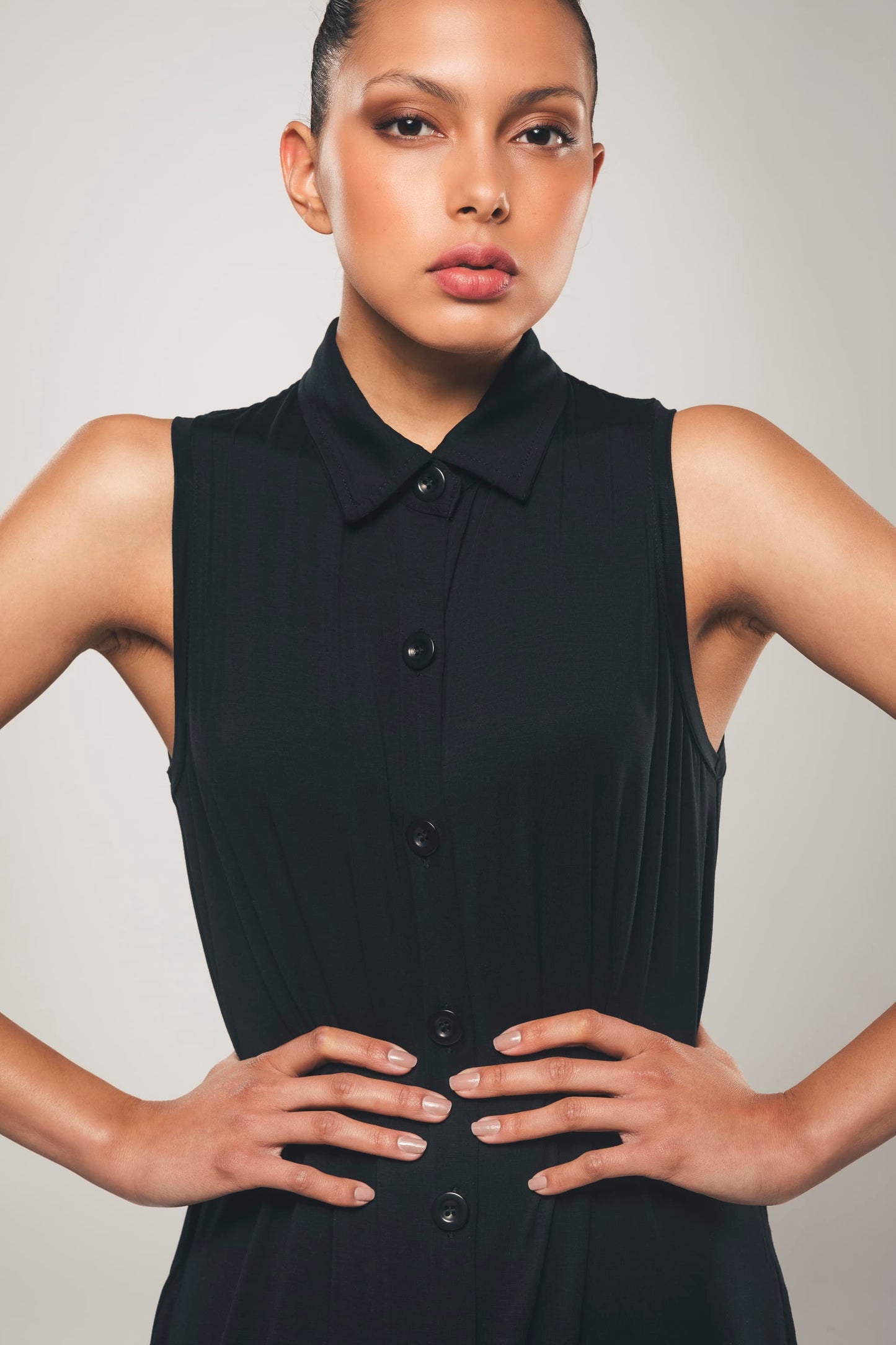 Maxi Sleeveless Shirt Dress in Black - Evelyn