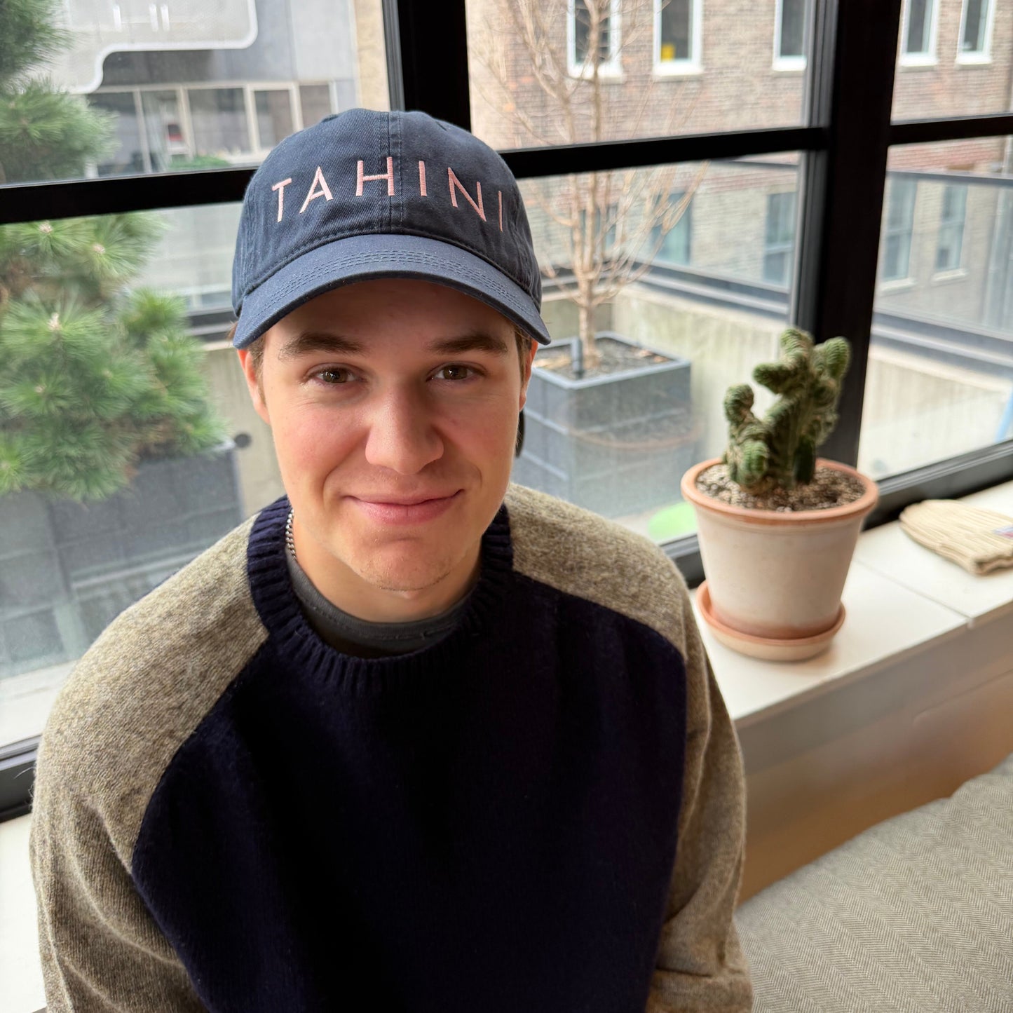 Tahini Hat