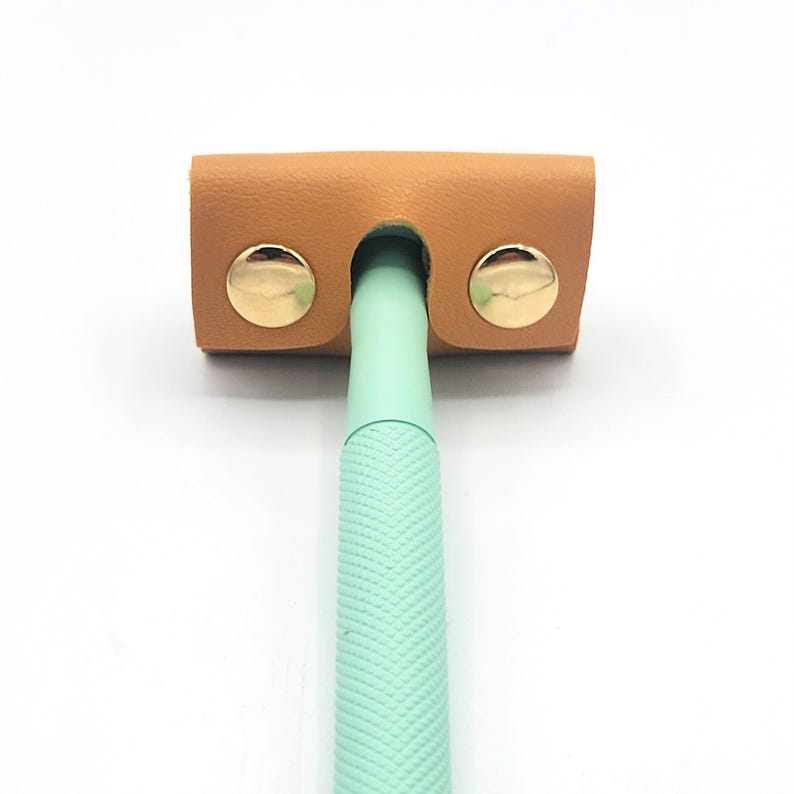 Vegan Leather Razor Cover