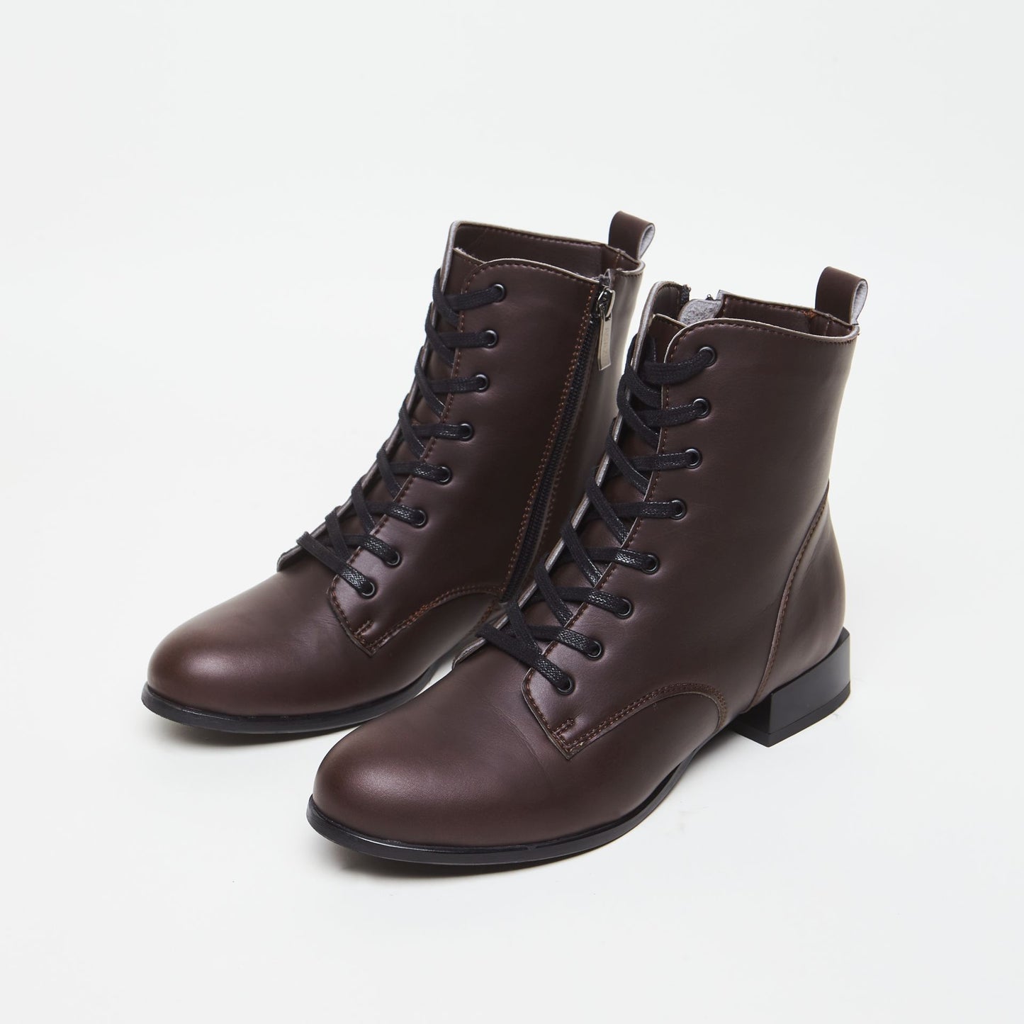 LUI plant-based ankle boots