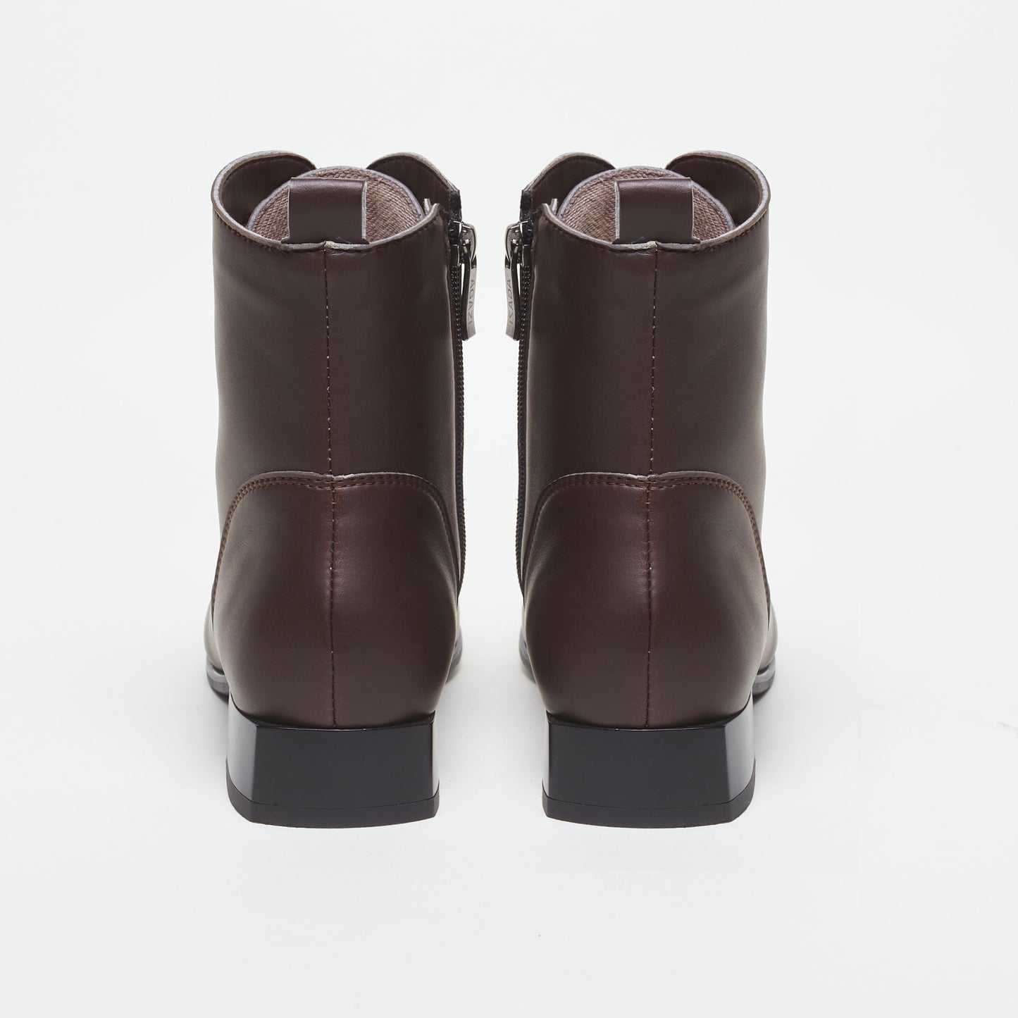 LUI plant-based ankle boots