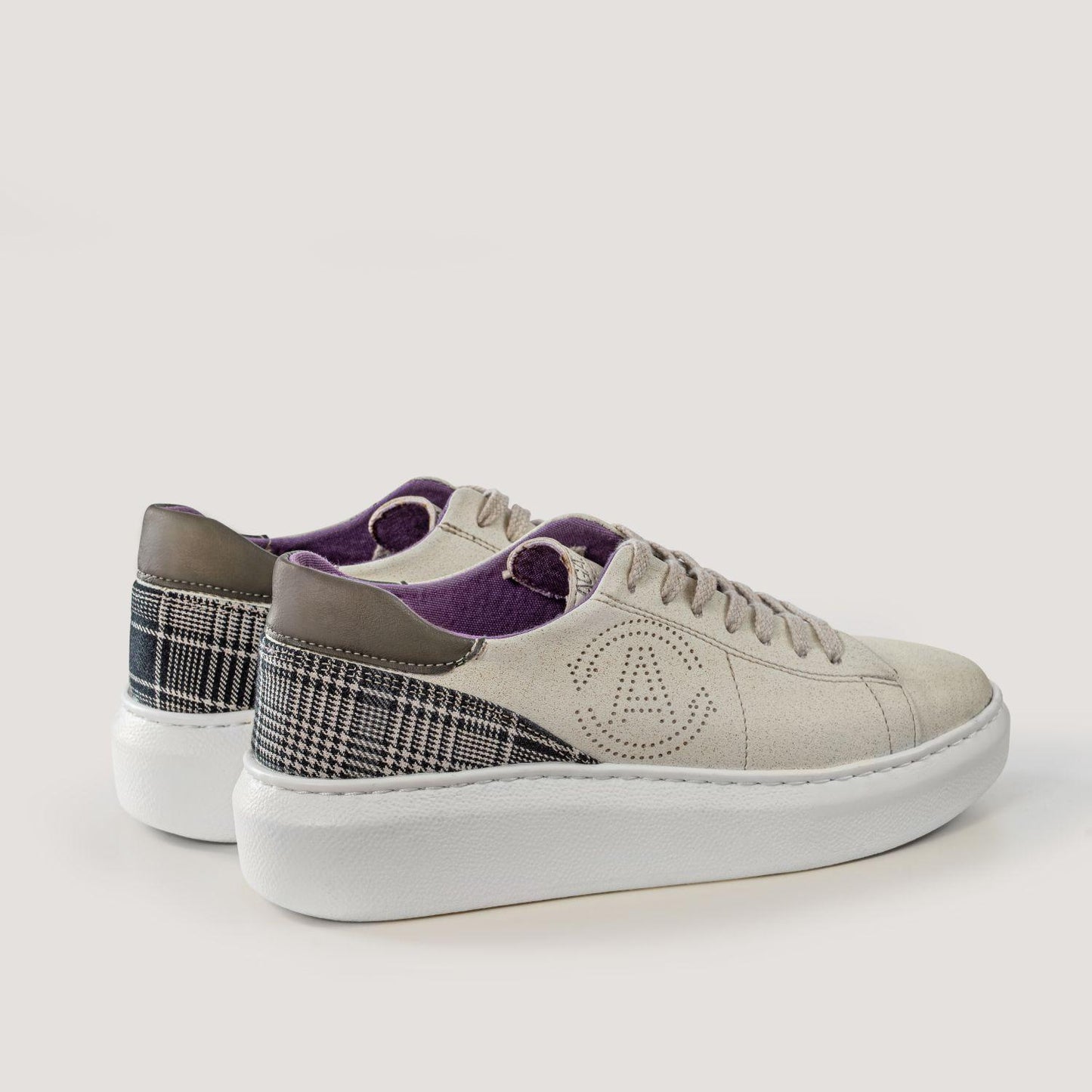 Apple sneakers JANE - cappucino