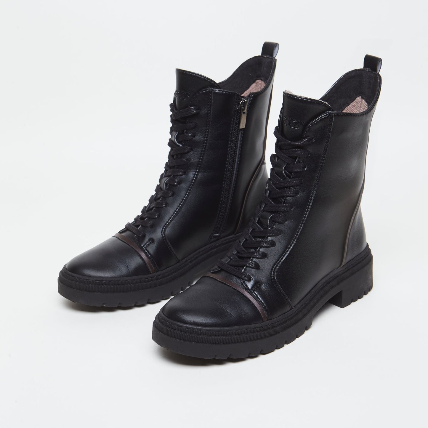 EDI plant-based ankle boots