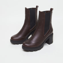 VICKY plant-based boots – chocolate