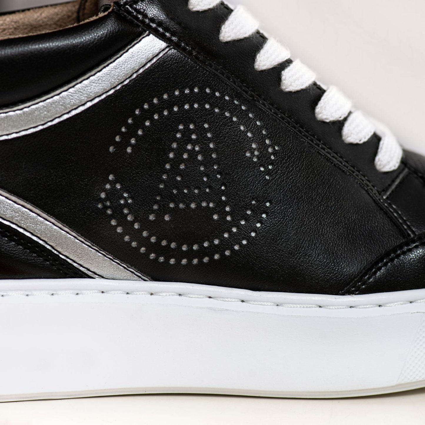 Wine leather sneakers BLANKA - black