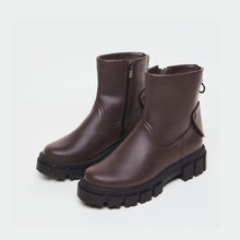2in1 KAMA apple leather boots – chocolate