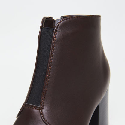 HANA plant based ankle boots – chocolate