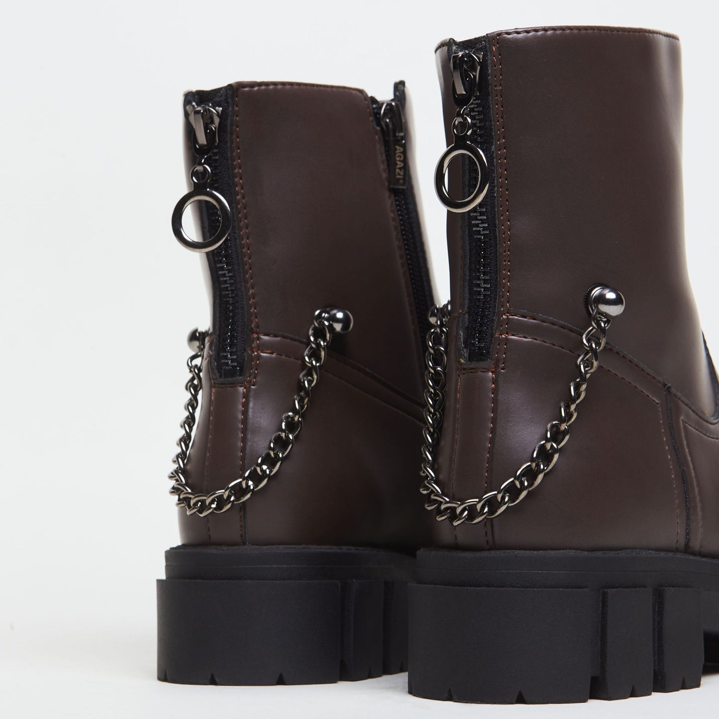 2in1 KAMA apple leather boots – chocolate